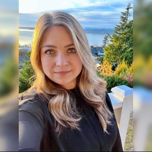 Meet your Posher, Oksana